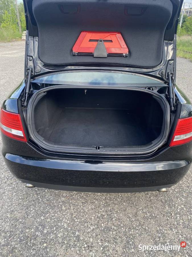 Sprzedam Audi A6C6 samochód Krajowy zakupiony w sprzedam