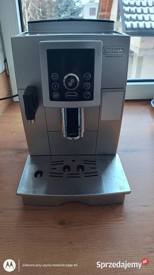 Ekspres ciśnieniowy do kawy DeLonghi Ecam 23460 Ciechanów