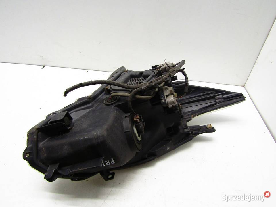 LAMPA PRZEDNIA LEWY PRZÓD LED TOYOTA PRIUS III