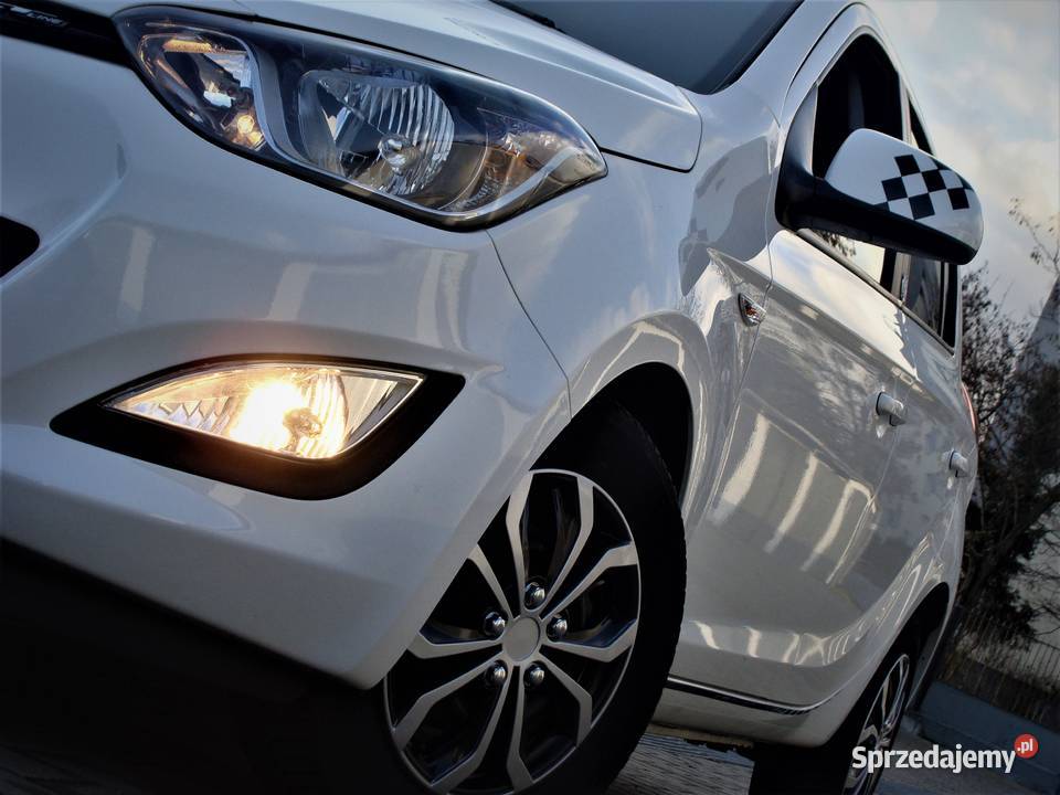 Hyundai i20 12 86 benzyna lift sprowadzony 5 Radom
