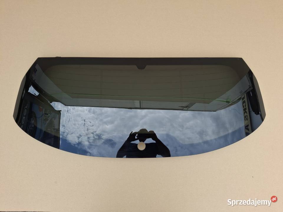 RENAULT CAPTUR II 2 SZYBA KLAPY BAGAŻNIKA TYŁ Bieleń sprzedam