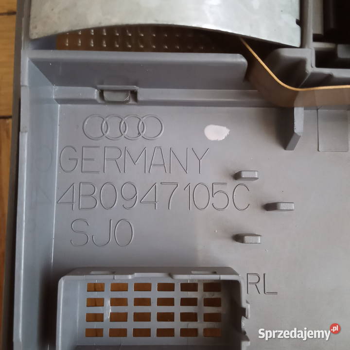 Audi A6 C5 Lampka wnętrza Oświetlenia kabiny Dębica