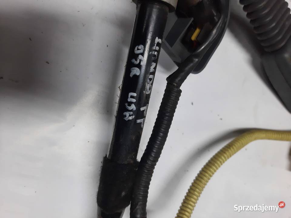 Honda Civic VII napinacz pasa prawy przód osobowe łódzkie Ksawerów