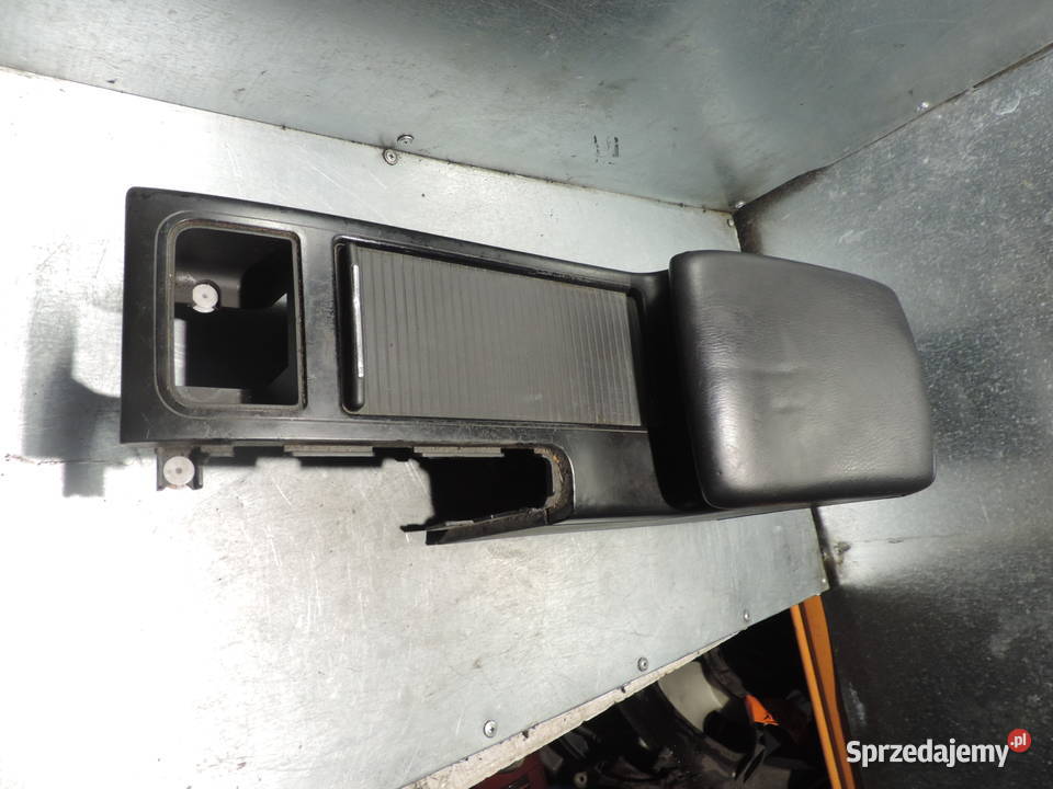 PODŁOKIETNIK SUBARU LEGACY IV Rok produkcji 2004 Nowy Sącz