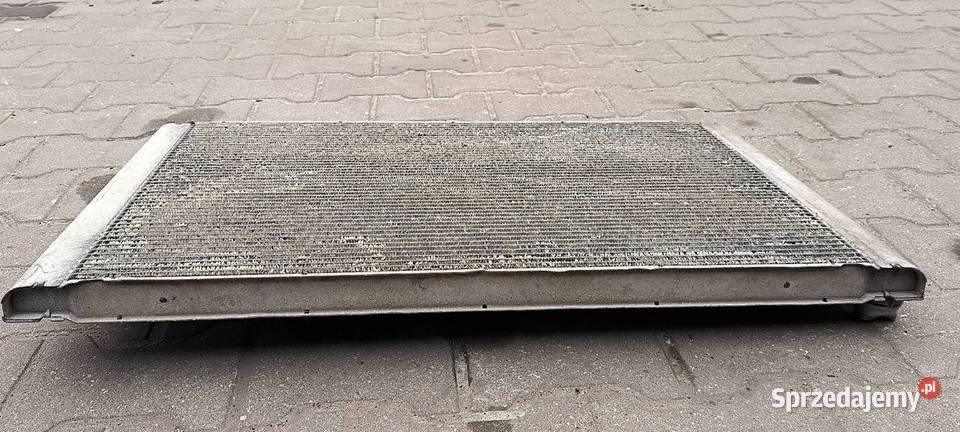 CHŁODNICA WODY AUDI A8 D3 4E0121251 osobowe kujawsko-pomorskie Lipno