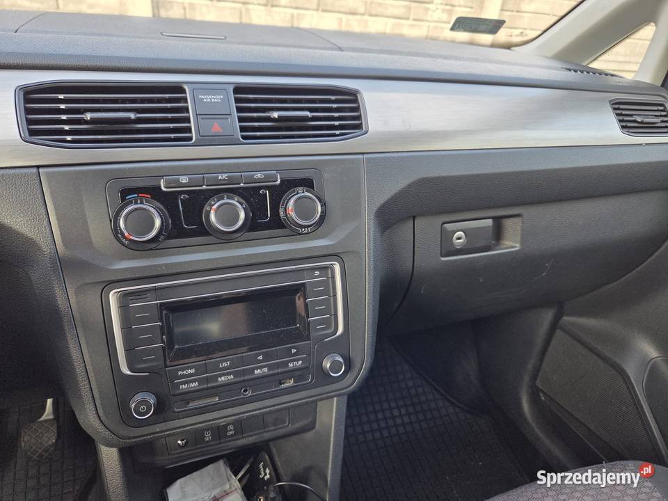 VW Caddy bezwypadkowy VAT 23 pierwszy właściciel Rok produkcji 2018 śląskie Częstochowa