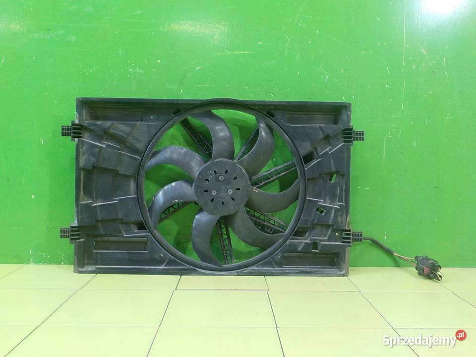 AUDI A3 8V 14 TFSI 14r HB 5D wentylator Suków