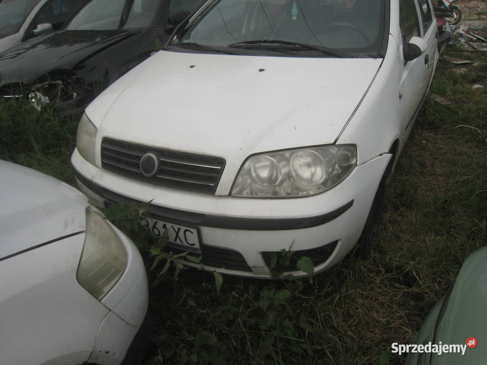 Błotnik przedni lewy przód Fiat Punto II lift 03 osobowe Kraków