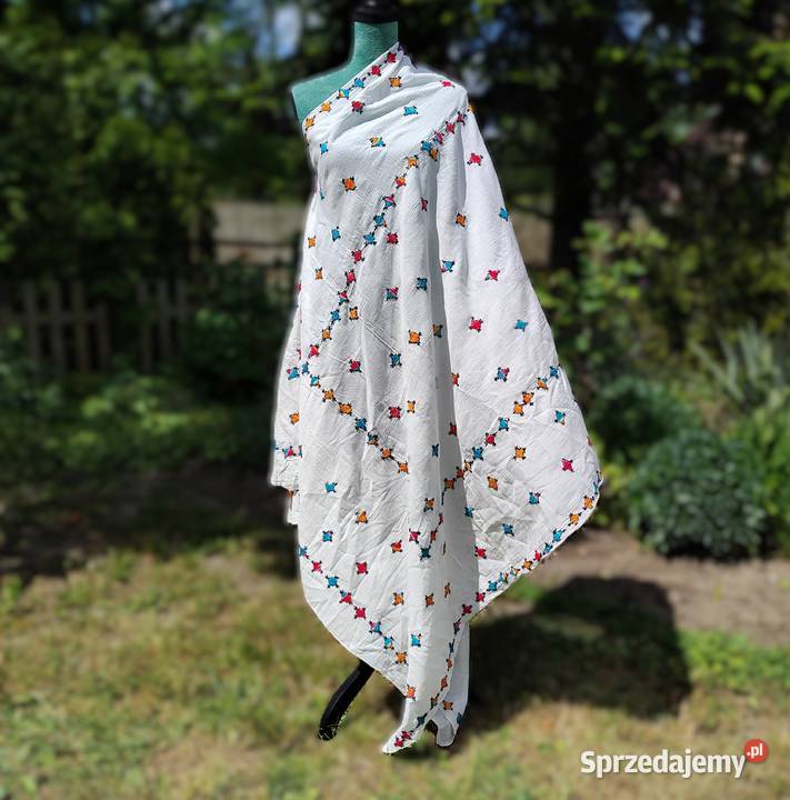 Duża chusta szal dupatta haftowana biała bawełna zachodniopomorskie