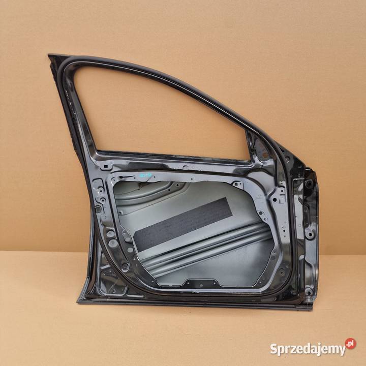 MERCEDES EKLASA W213 DRZWI LEWE PRZÓD PRZEDNIE Bieleń