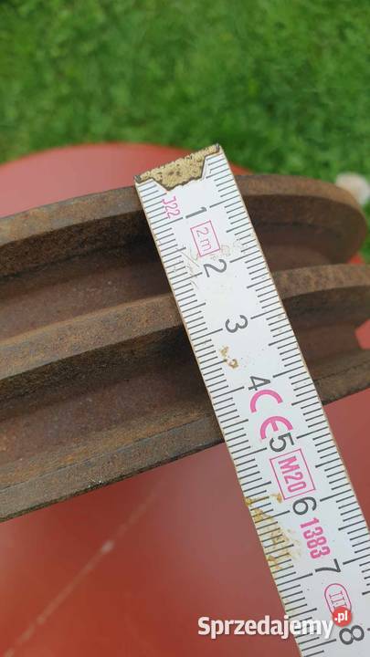 Koło pasowe stalowe 200 mm 2X17mm OTW fi 38 mm Pozostałe Grybów