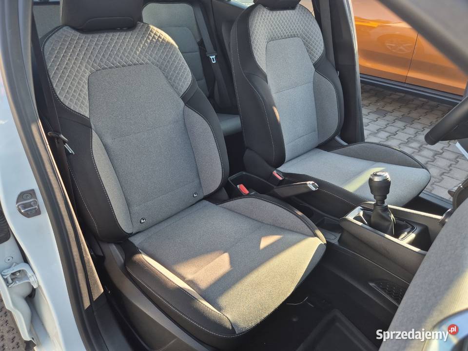 Clio 10 TCe Evolution LPG Rok produkcji 2023 Katowice