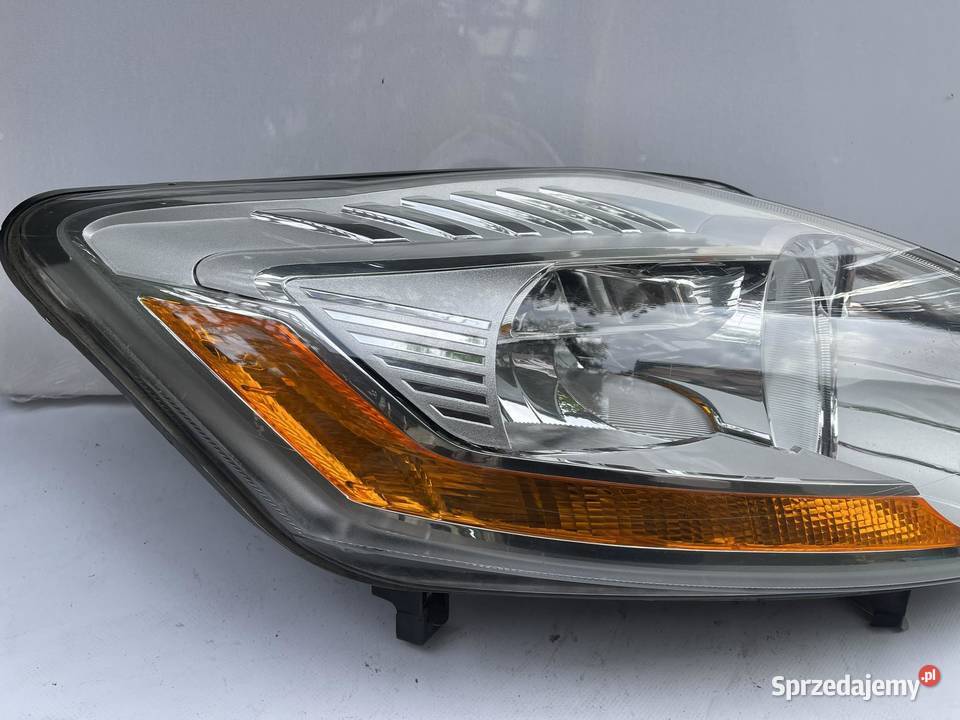 FORD KUGA MK1 PRAWA LAMPA PRZÓD wielkopolskie Ostroróg