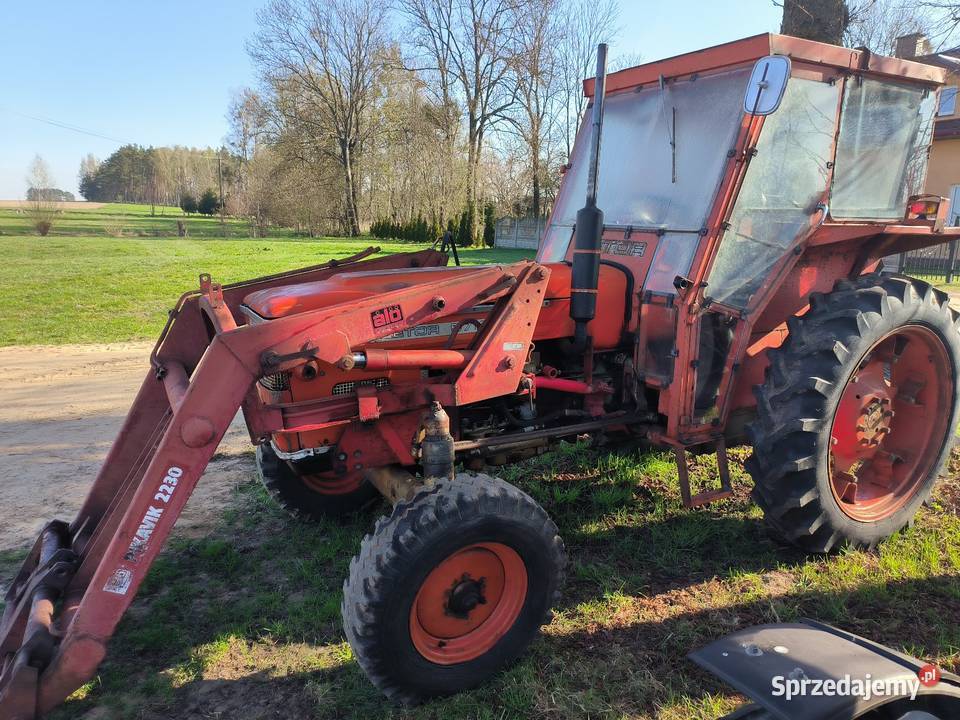 Ciągnik Zetor 5711 z turem