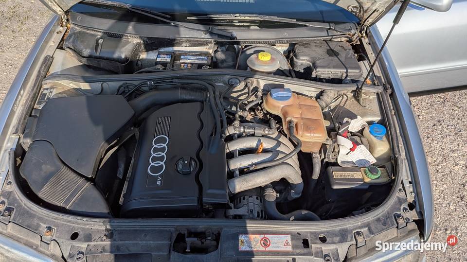 Audi A4 B5 18 benzyna 125 1997r elektryczne lusterka Rejowiec Fabryczny