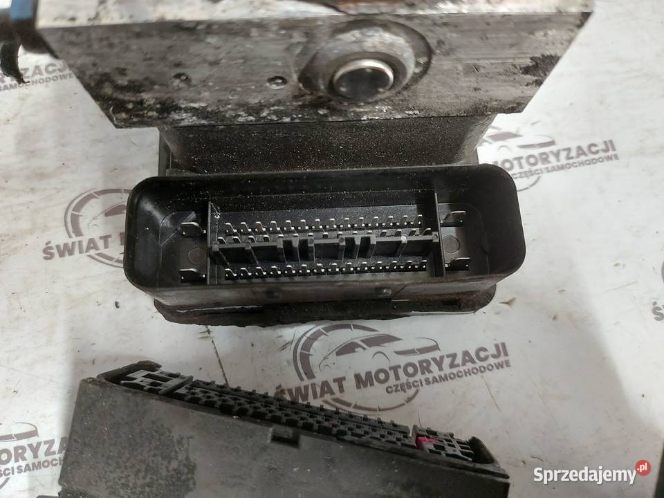 AUDI A3 SPORTBACK 8PA 20 TDI 07r pompa ABS Kielce sprzedam