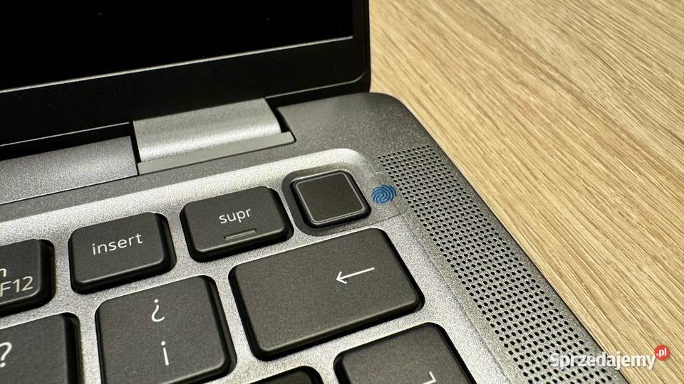 Biznesowy laptop Dell Latitude 7450 14 512GB SSD