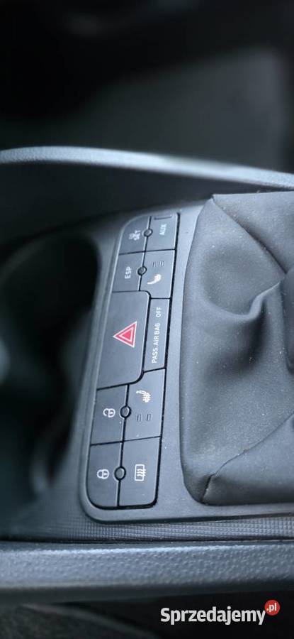 Seat Ibiza IV 16 105 światła przeciwmgielne małopolskie Stanisław Górny