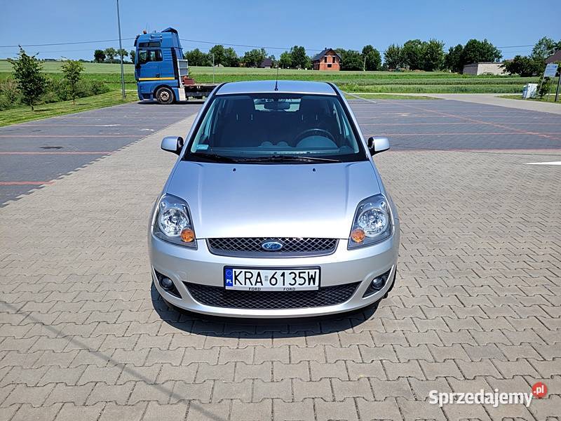 Godny polecenia benzyniaczek Rok produkcji 2007 Słomniki