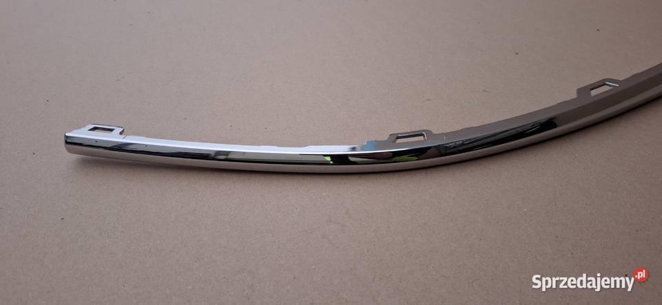 SKODA OCTAVIA IV 4 LISTWA CHROM ZDERZAKA PRZÓD