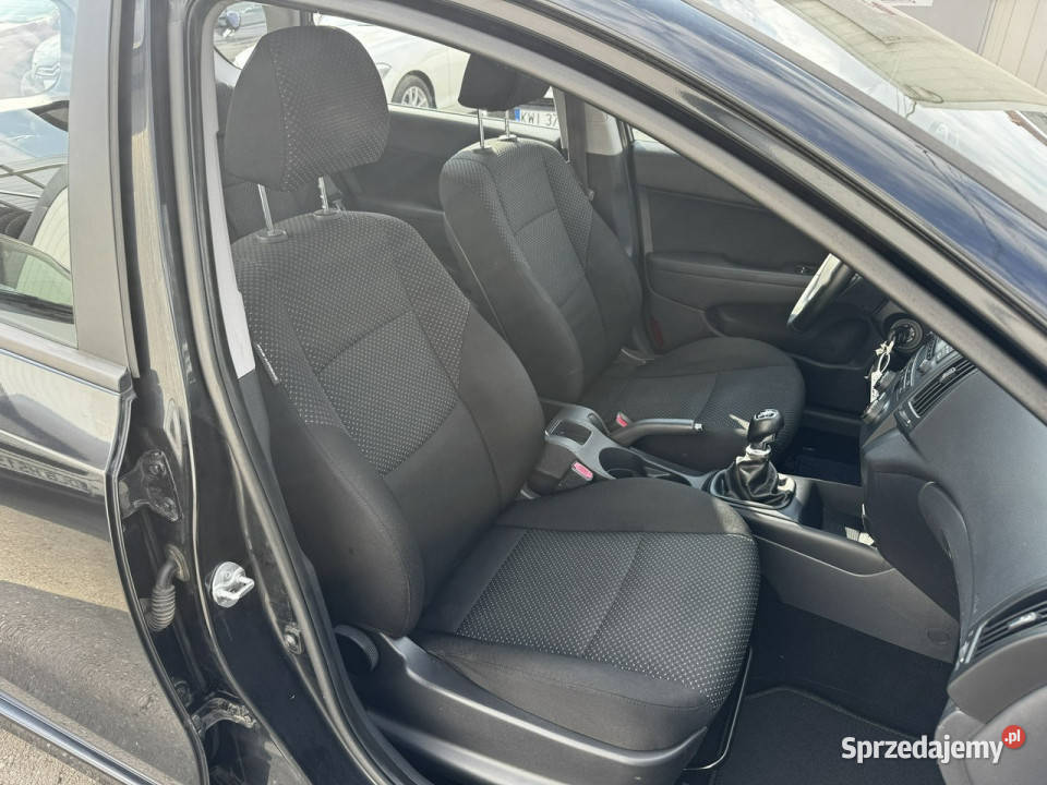 Hyundai i30 RatyZamiana Gwarancja14 FIFA czarny małopolskie