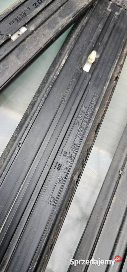 Listwa progowa tył mercedes w202 2026800335 Pozostałe wielkopolskie Zbąszyń