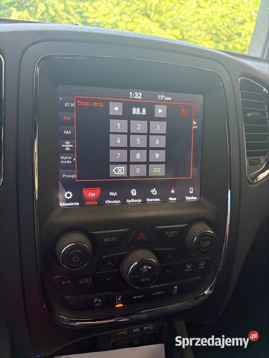 Radio Jeep Dodge problem z ekranem naprawa