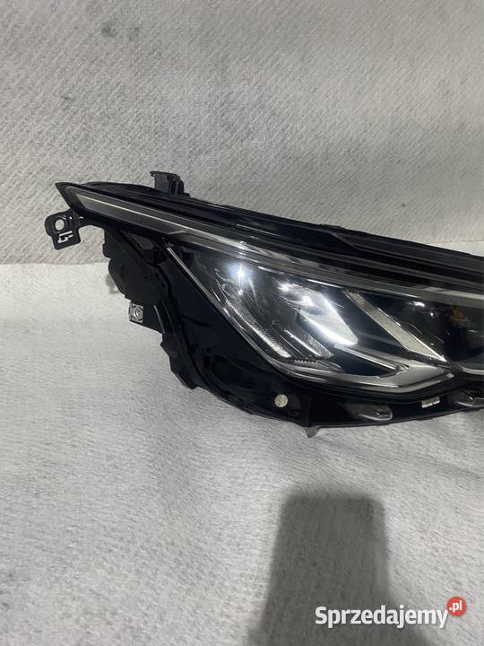 Lampa prawa VW Golf VIII Full Led 19 Rok produkcji 2022 śląskie Jasienica