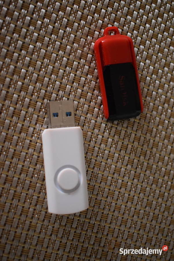 Sandisk 8GB Cruzer Switch drugi 15 GB dwa Części i akcesoria Chełmno sprzedam