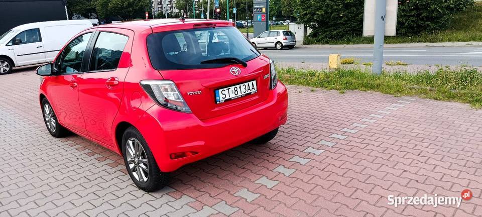 Toyota Yaris kamera cofania ładna Yaris