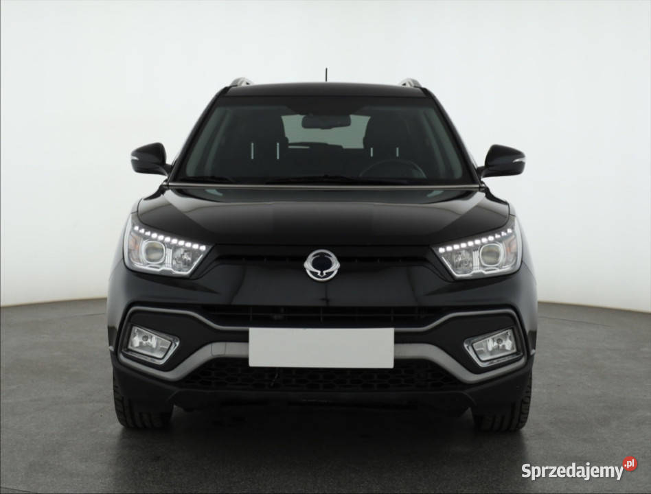 SsangYong XLV 16 eXGi pełny VAT
