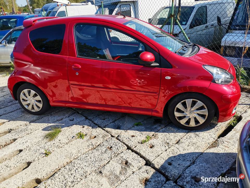 Toyota Aygo z klimatyzacja limitowana wersja Tarnów