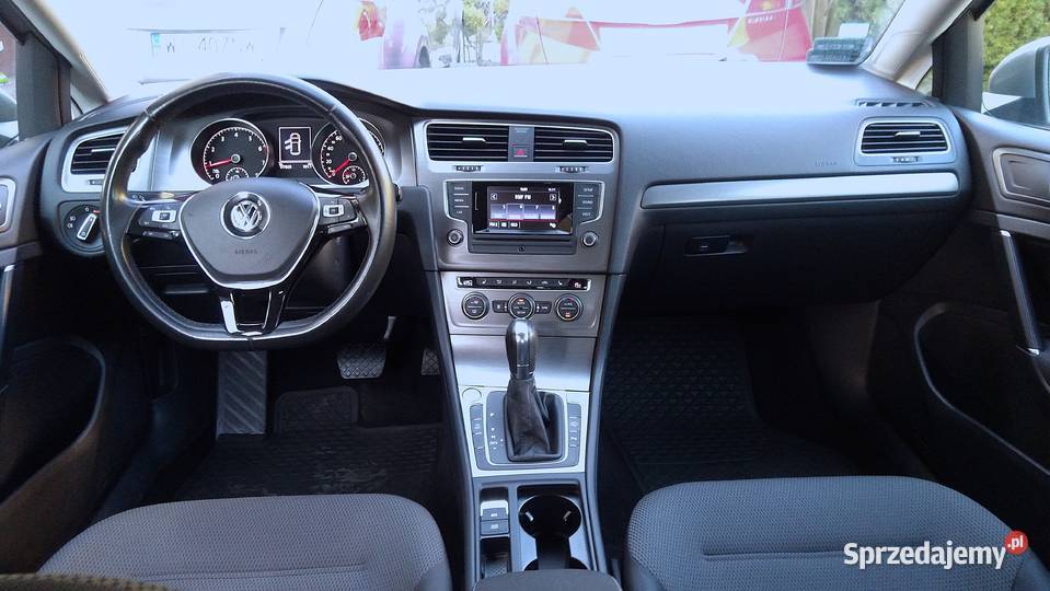 Volkswagen Golf 14 Ben140 DSG Klimat Radar