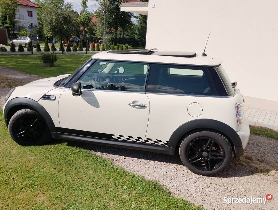 Mini Cooper 16 benzyna 122 nieuszkodzony Cooper