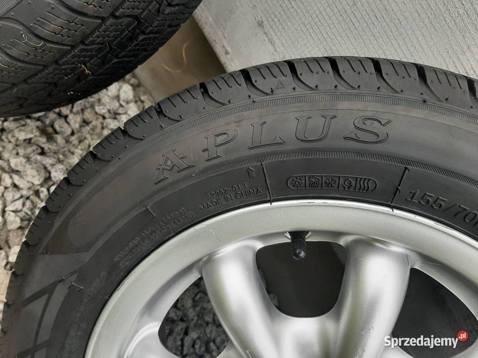 Felga Intra 14 4x100 z nowymi oponami Koła i felgi Jastrzębniki