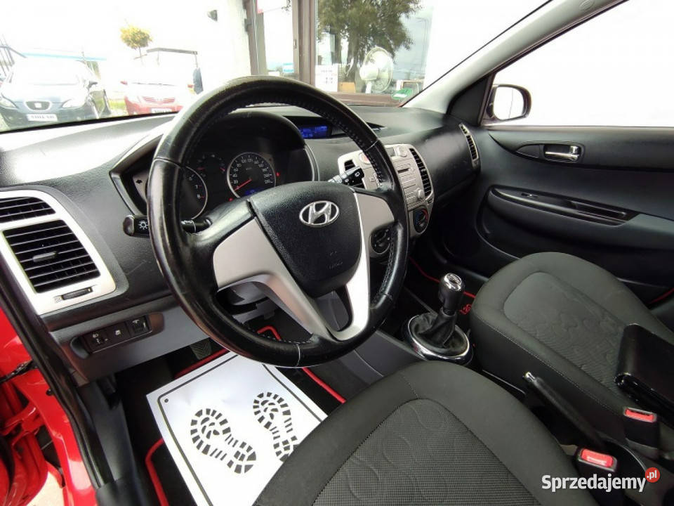 Hyundai i20 14 benzyna klima podgrz fotele benzyna