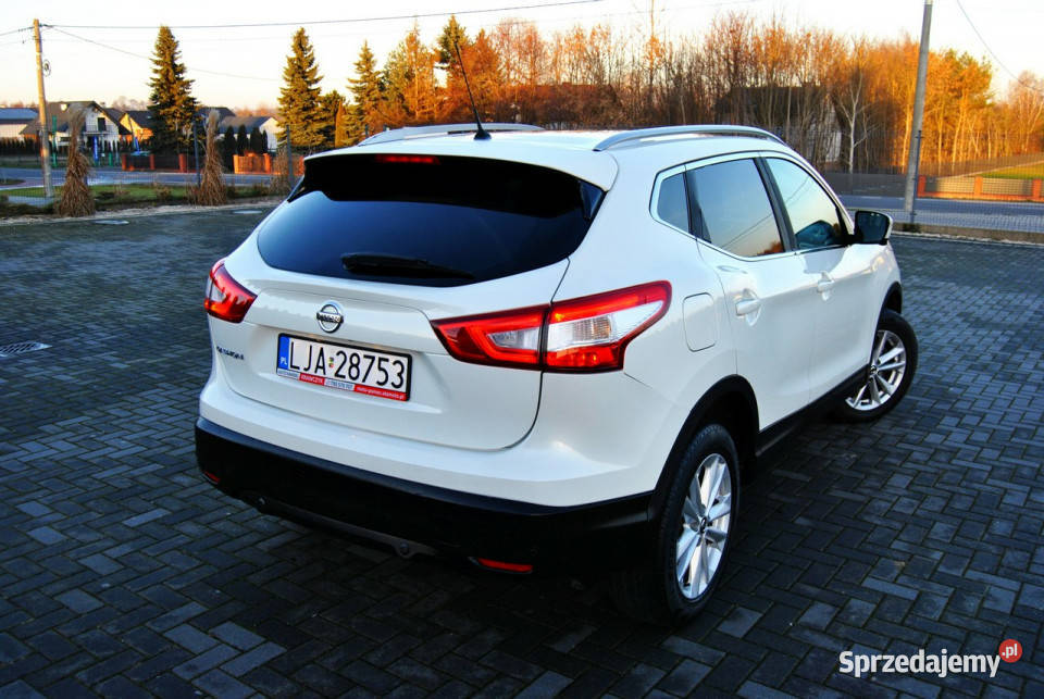 Nissan Qashqai Zarejestrowany Kamera 360 NAVI 1500cm3 Modliborzyce