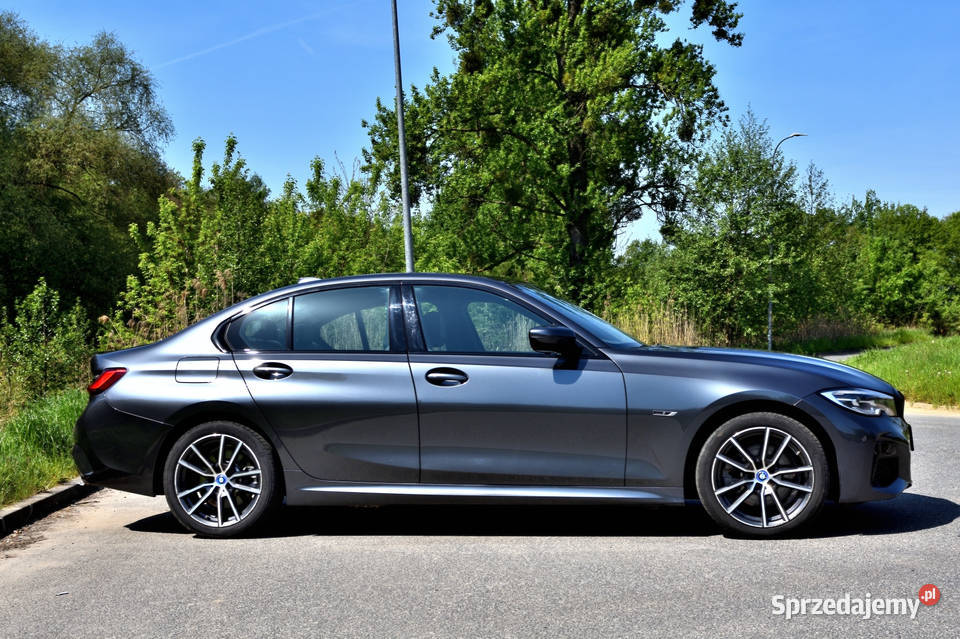 BMW 330 E XDRIVE automatyczna śląskie Zabrze