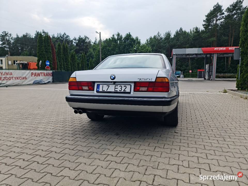 BMW Seria 7 e32 30 V8 Poniatowa