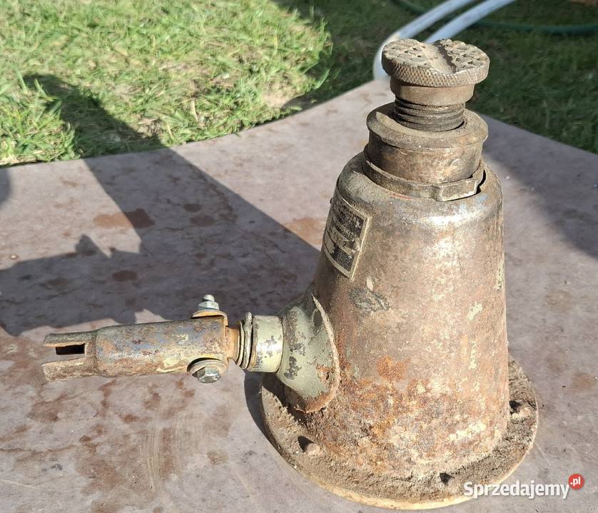 Podnosnik śrubowy teleskopowy 1972r Lublin