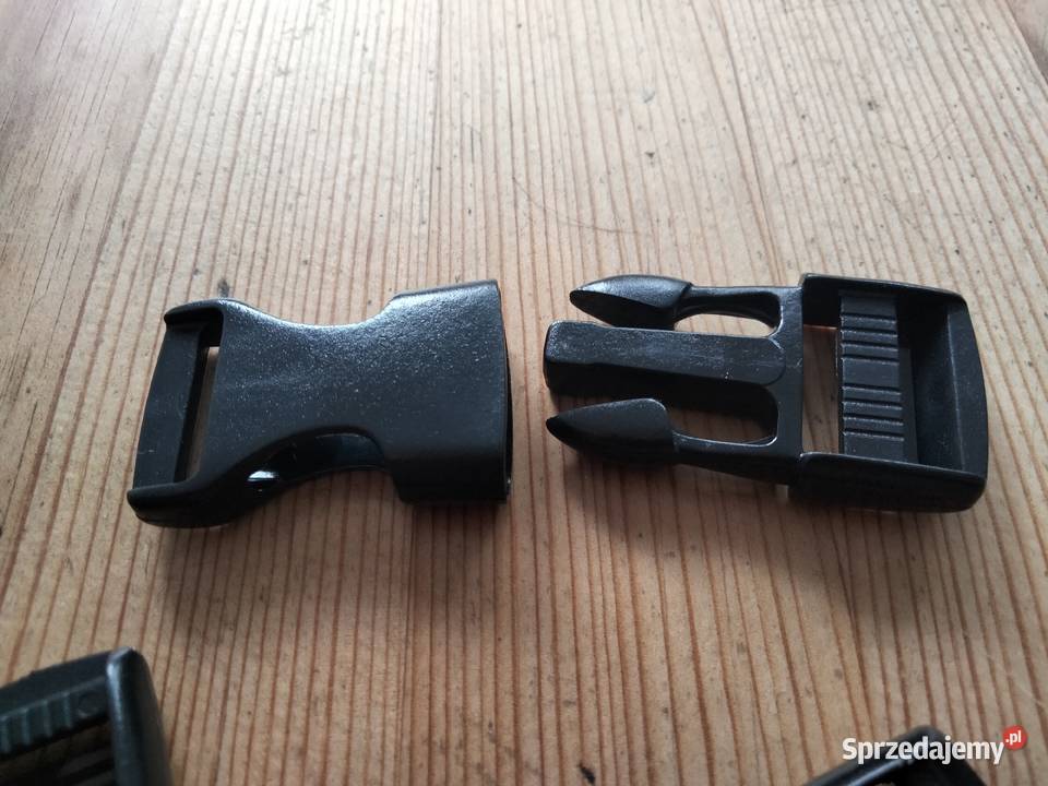 Klamra z tworzywa sztucznego kolor czarny Pozostałe