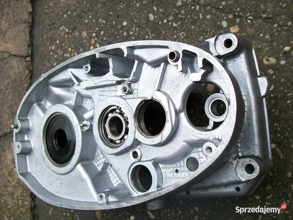 Mz TS 250 2501 5 PIĘĆ BIEGÓW KARTER SILNIKA LEWY Świerzawa