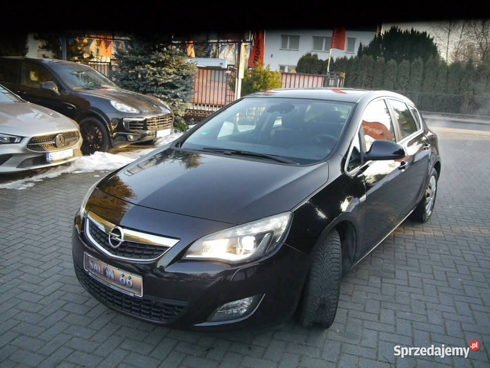 Opel Astra 16t Xenon Stan b 100Bezwypadkowy Astra Częstochowa