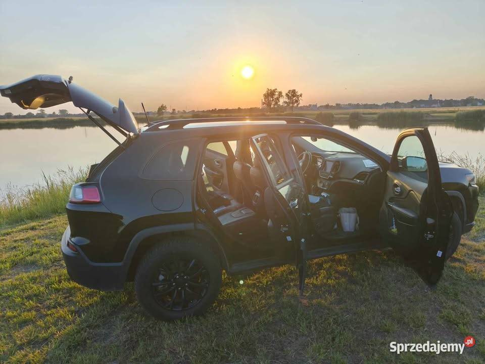 Jeep Cherokee 24 benzynagaz BRC 177 2023r Opole