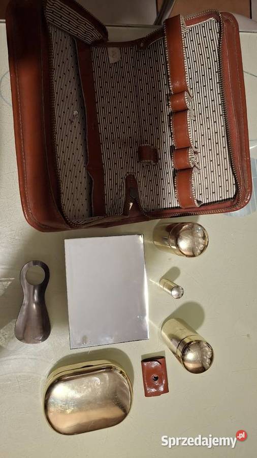 Zestaw kosmetyczny męzczyzny PRL