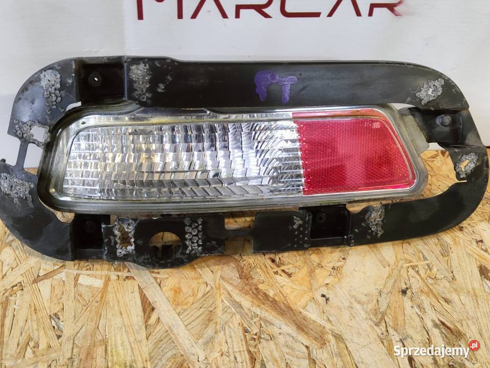 Lampa Cofania w Zderzak Prawy Tył Chevrolet Pleszew