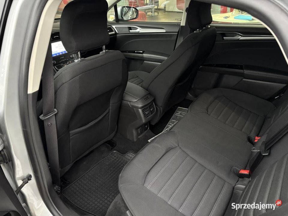 FORD Mondeo 2022r Pakiet zimowy Kamera nieuszkodzony Warszawa sprzedam