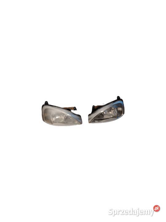 Opel Corsa C Lampa lewy i prawy przód kpl Żywiec