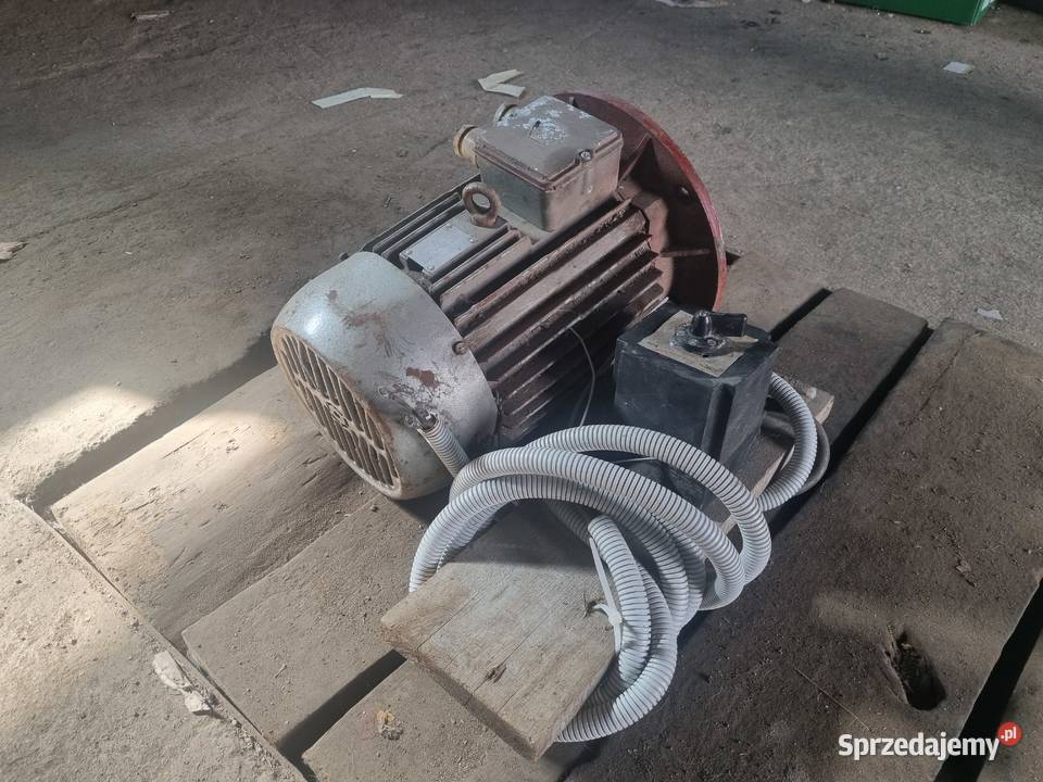Trójfazowy silnik elektryczny 55 kW z kołnierzem Przasnysz sprzedam
