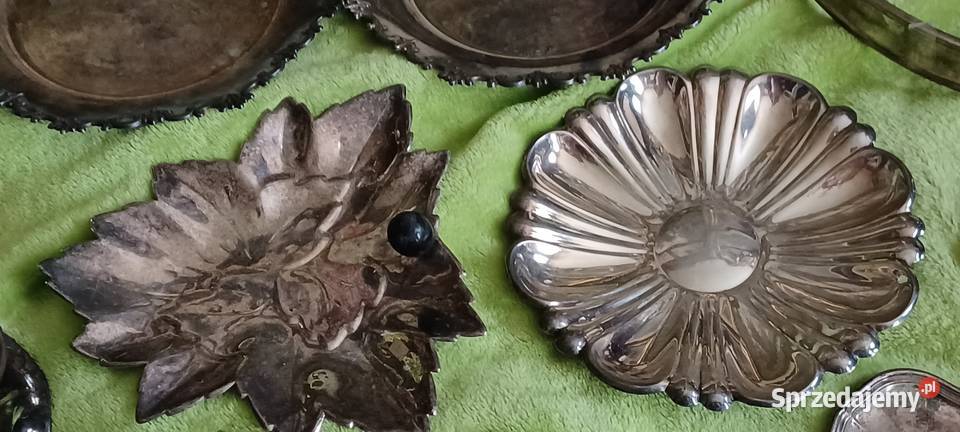 zbiór zabytkowej galanterii stołowej platerów i Mosina
